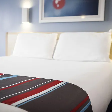 فندق Travelodge Dublin Airport North 'swords' 3*