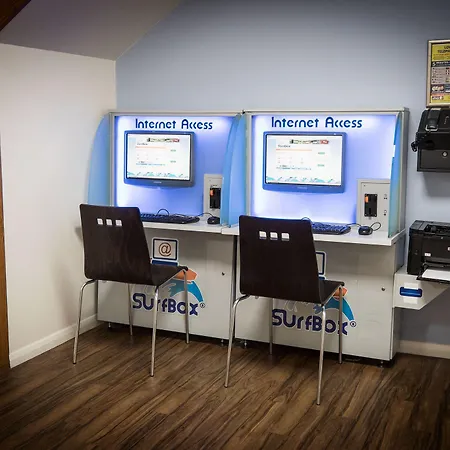 فندق Travelodge Dublin Airport North 'swords' سوردْسْ