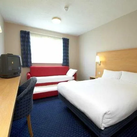 فندق Travelodge Dublin Airport North 'swords' 3*