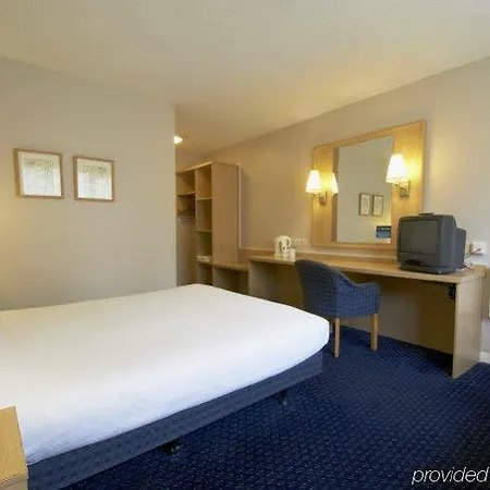 Travelodge Dublin Airport North 'swords' 3* سوردْسْ
