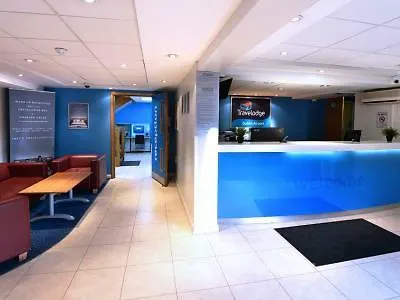 Travelodge Dublin Airport North 'swords' 3*
