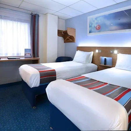 فندق Travelodge Dublin Airport North 'swords' سوردْسْ