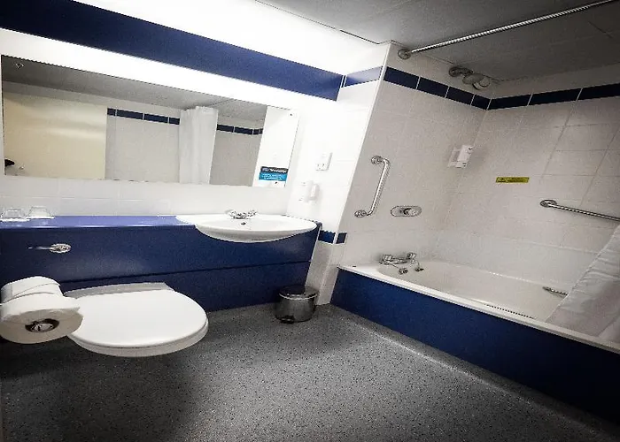 Hotel Travelodge Dublin Airport North 'swords' 3*