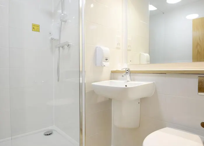 Travelodge Dublin Airport North 'swords' 3*